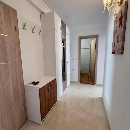 Sweet Homes 6 Sunny 2 Bedroom Apartment *